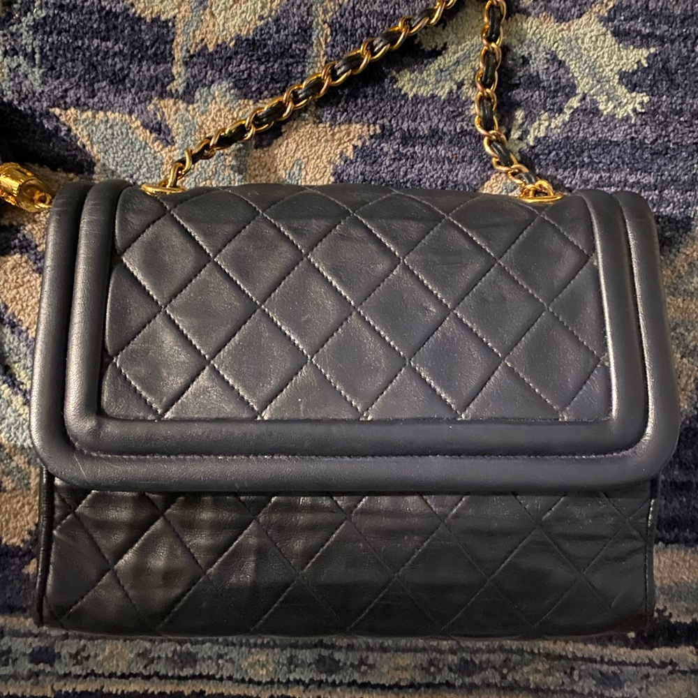 Authentic CHANEL Vintage Navy Lambskin Leather Matelassé Fringe Handbag - AS IS - Picture 2 of 11